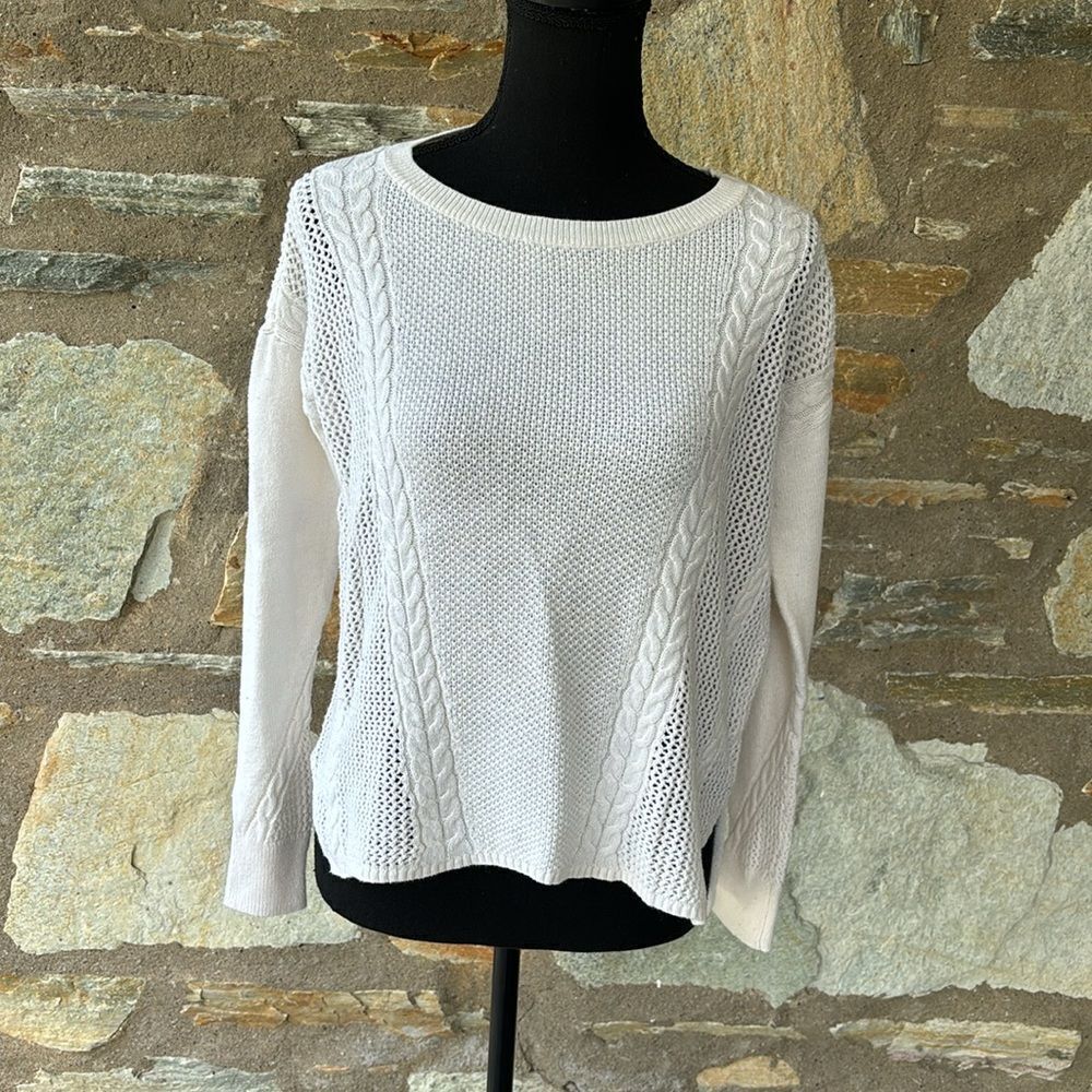 AMERICAN EAGLE OUTFITTERS Sweater